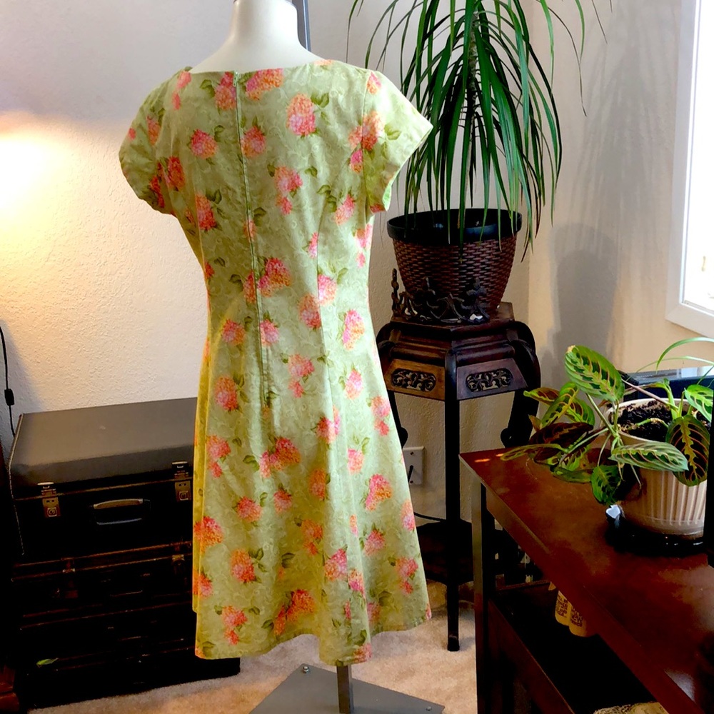 Spring Dress - Picture 5 of 12